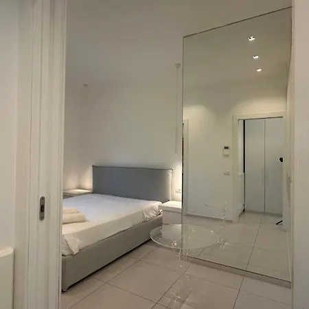 Luxury Design Pool And Solarium Фонтане-Бьянке