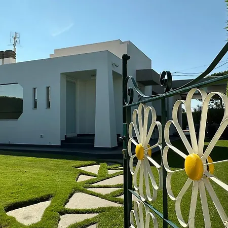 Вилла Luxury Design Pool And Solarium