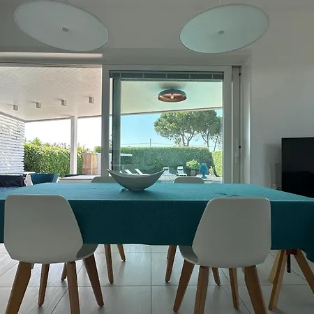 Вилла Luxury Design Pool And Solarium