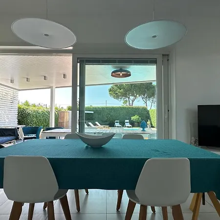 Вилла Luxury Design Pool And Solarium Фонтане-Бьянке