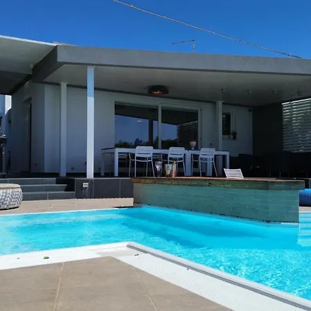 Luxury Design Pool And Solarium Вилла *